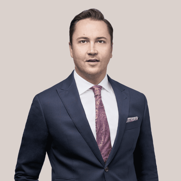 Headshot of Alexander Bayus of Fasken