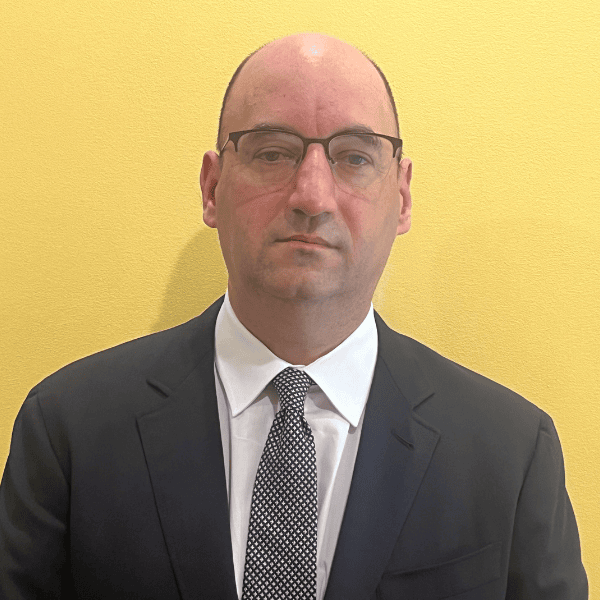 Thomas Lookstein headshot