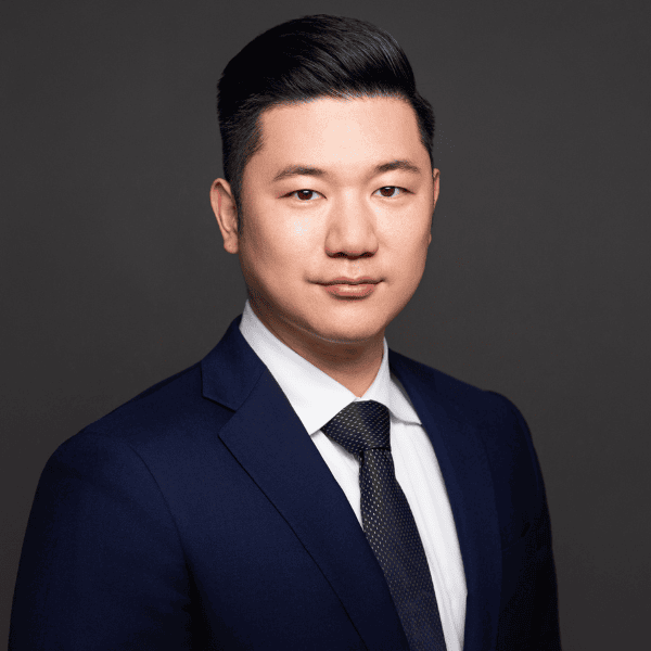 Headshot of Jonathan Lee