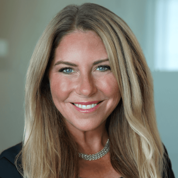 Jennifer Sharkey Headshot