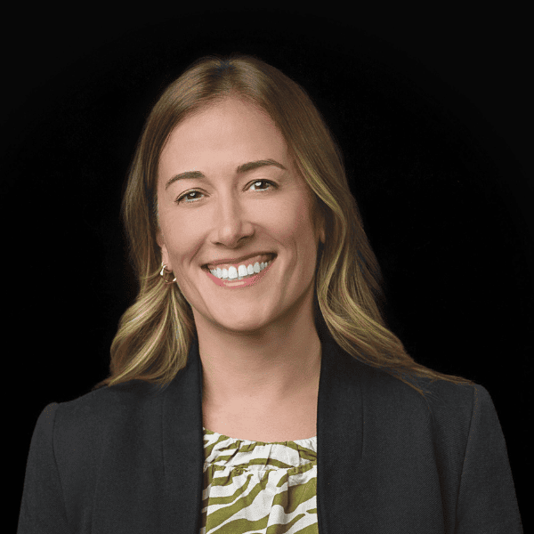 Kelly Thorig Headshot