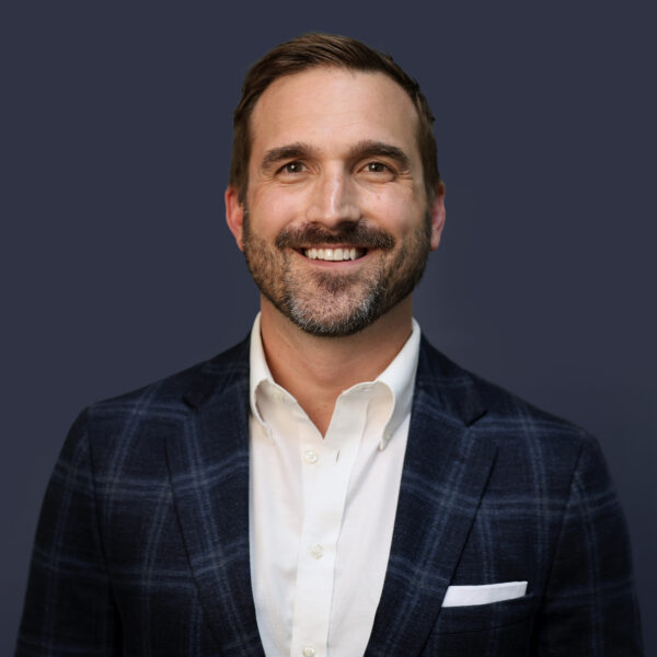 Headshot of Justin Velten.