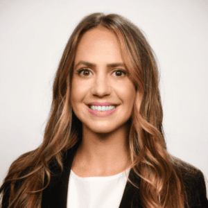 Courtney Alonzo Headshot