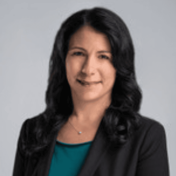 Dana Shafer Headshot