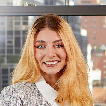 Headshot of Ashley Pusey