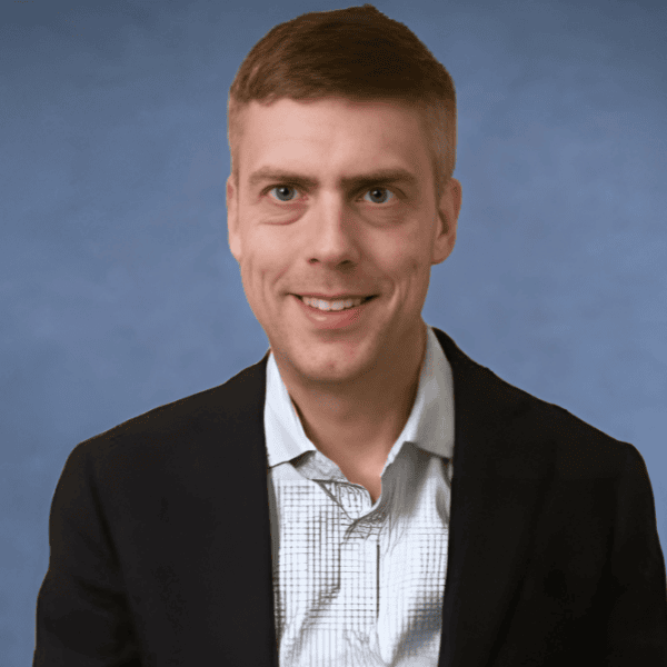 Headshot of Bill Dean