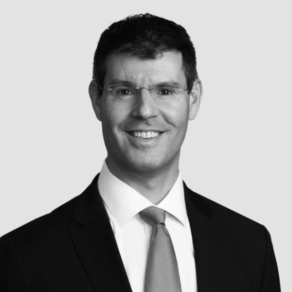 headshot of Dan Gold