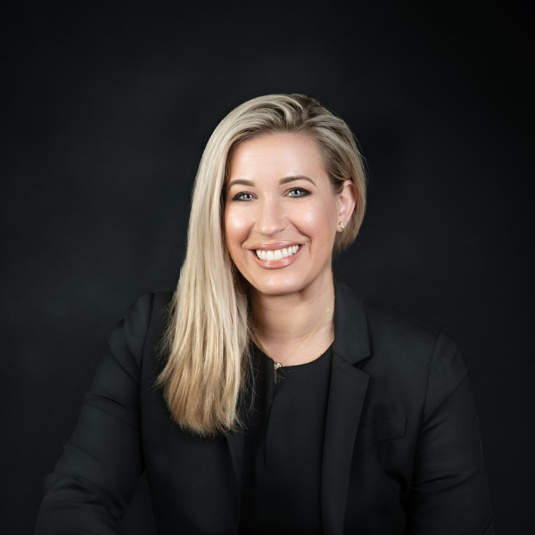 Denise Socrates Headshot