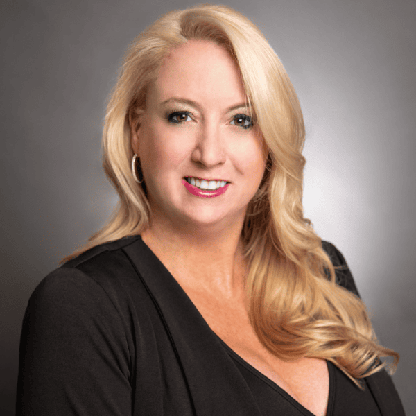 Headshot of Erin Burns