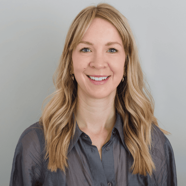 Headshot of Harriet Bateman