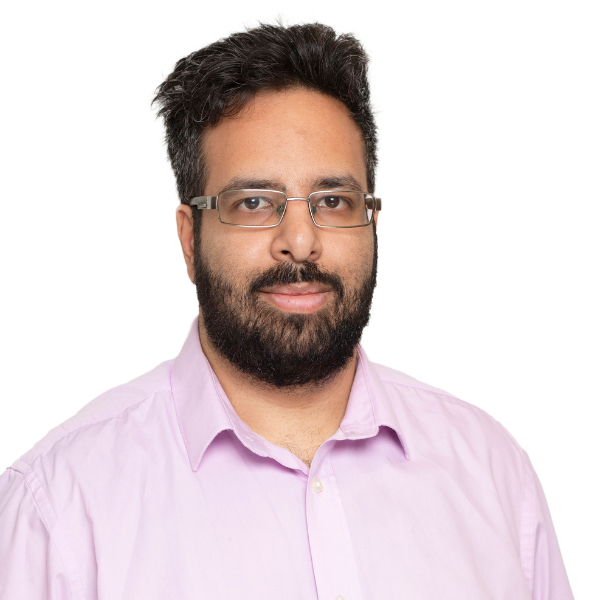 Headshot of Jay Vinda