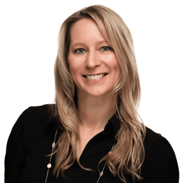 Headshot of Jennifer Odrobina