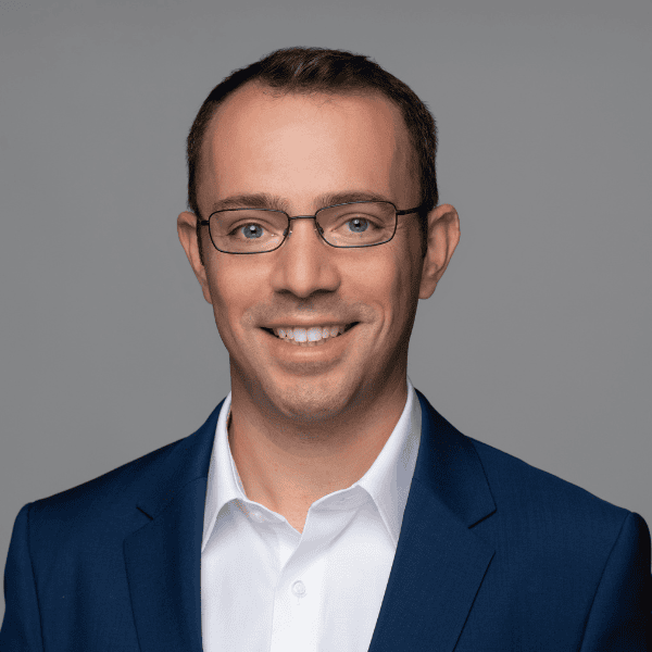 Leor Kaplan Headshot