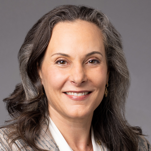 Michelle Sartain Headshot
