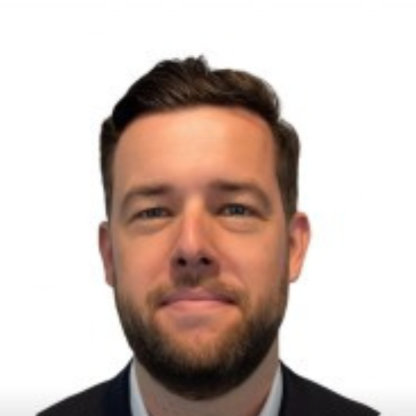 Headshot of Peter Smith