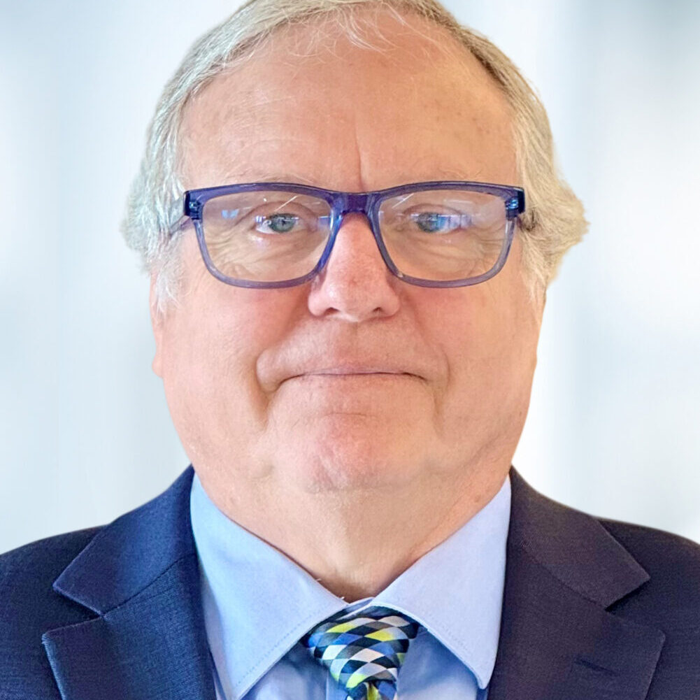 Roger Simard Headshot