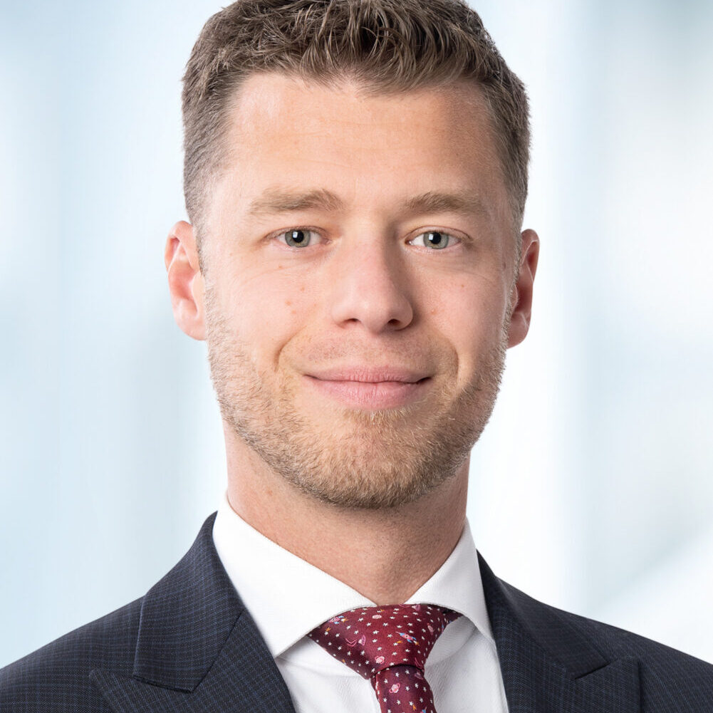 Eric Stachecki Headshot
