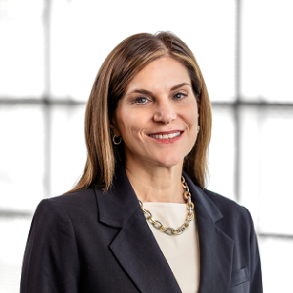 Headshot of Summer Heil