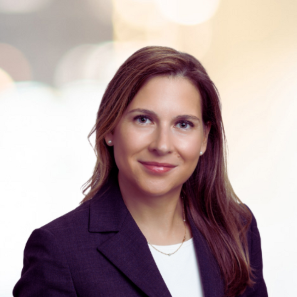 Headshot of Victoria Fuller